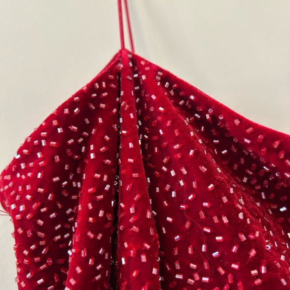 JS Boutique maxi length deep red velvet prom/formal dress. Beaded on front. 14 - Picture 5 of 14